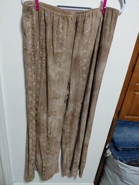 Women’s Taupe Embellished Wide-leg Pants